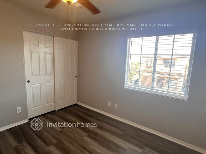 Building Photo - 11131 Abbeyfield Rose Dr