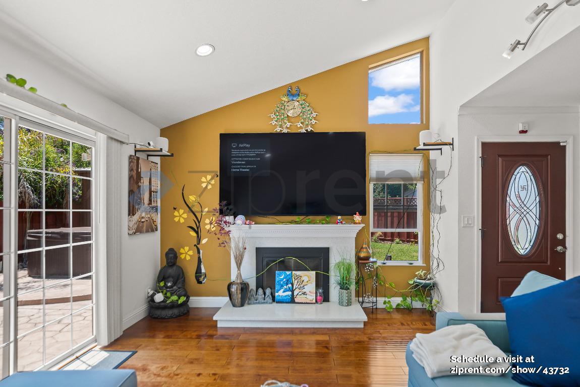 Building Photo - 5947 Southmont Ct