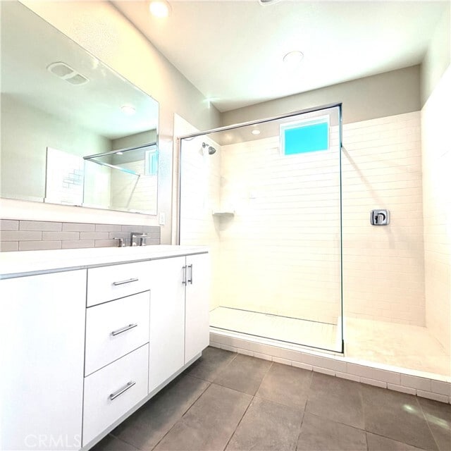 Building Photo - 981 E Mason Ln