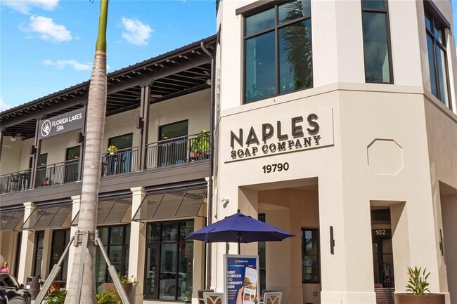 Building Photo - 17577 Santorini Ct