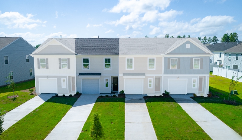 Primary Photo - 203 Winding Chestnut Dr