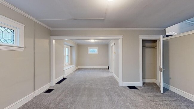 Primary Photo - Brooklyn Centre neighborhood - 3 Bedrooms ...
