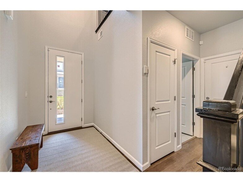 Building Photo - 14762 E Belleview Ave