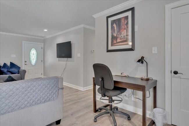 Building Photo - 1012 Glenco Rd