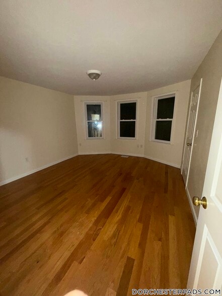 Building Photo - 207 Harvard St