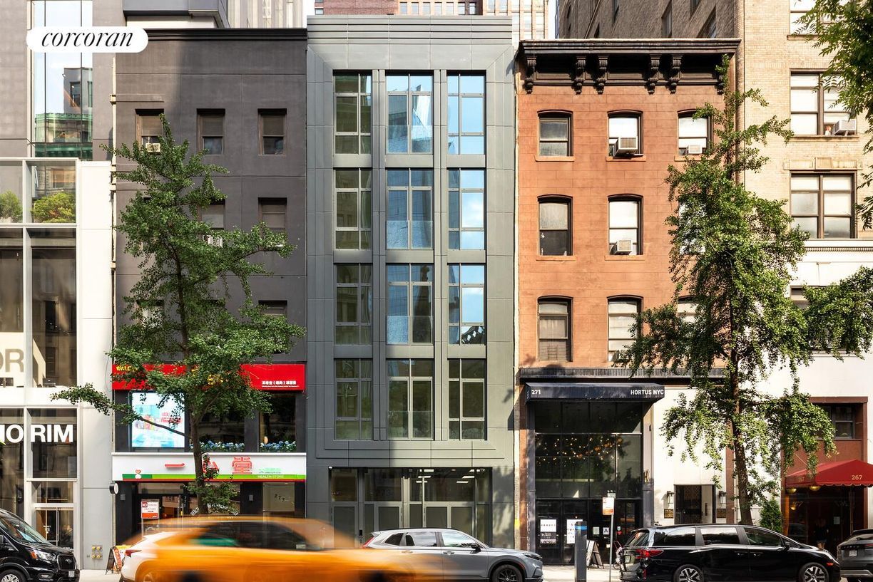 Building Photo - 273 5th Ave