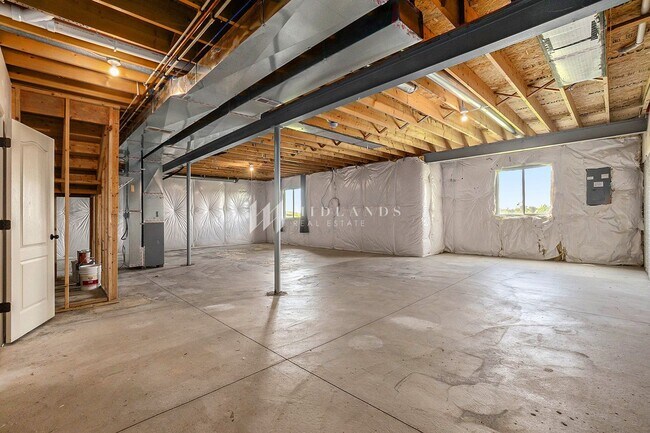 Building Photo - Ranch Townhome in Shadow View