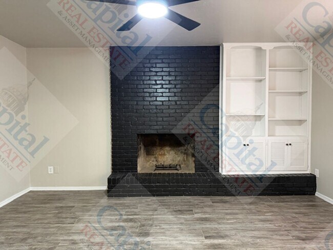 Building Photo - 4605 NW 60th St