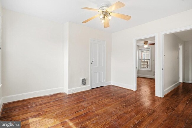 Building Photo - 802 N Bucknell St