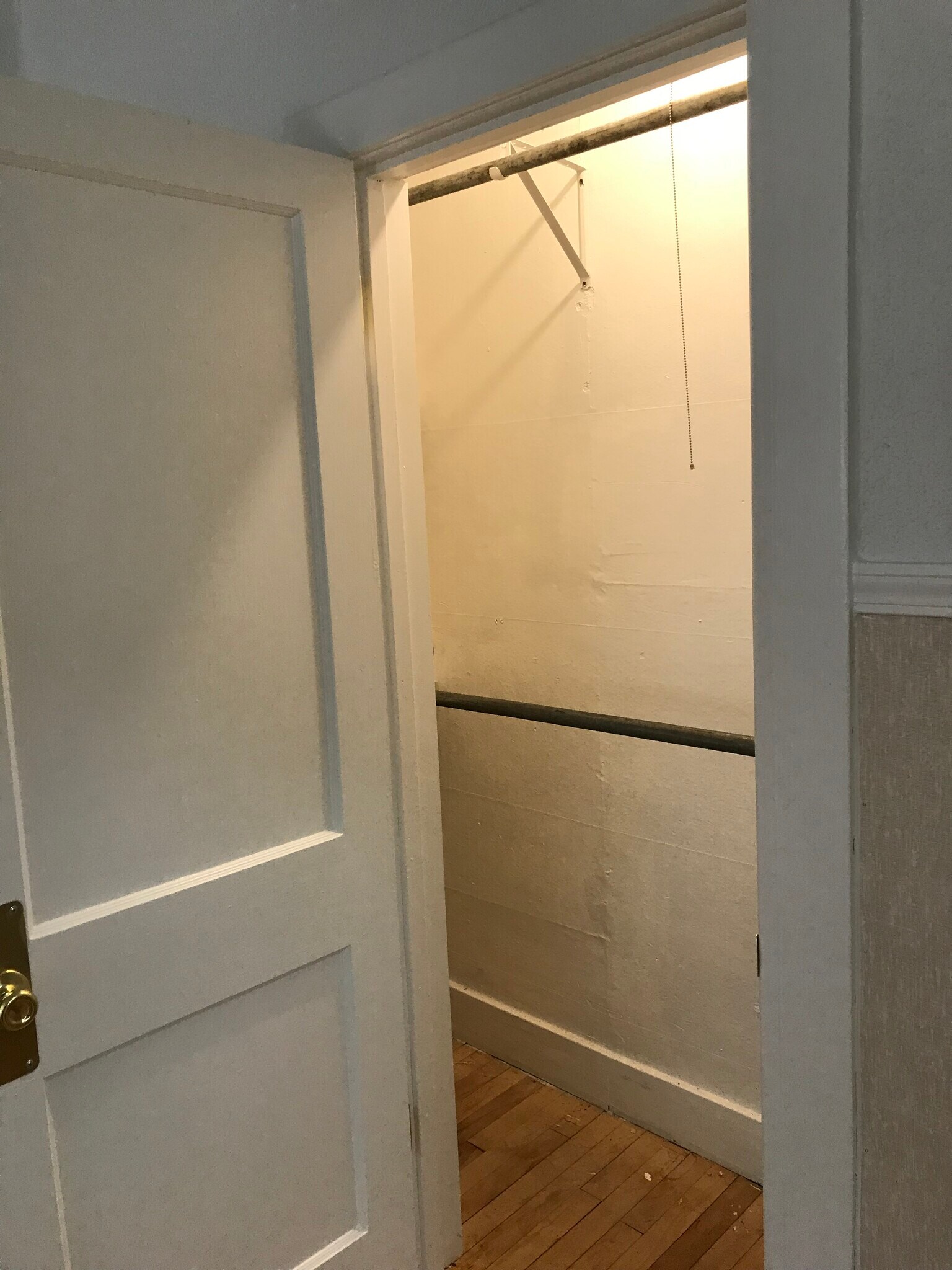 Building Photo - 529 N 4th St