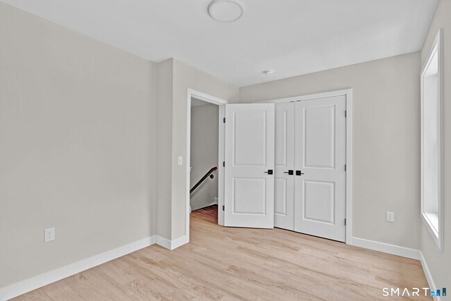 Building Photo - 70 Whiting St