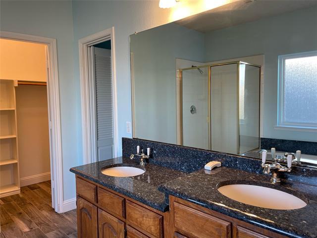 Building Photo - 1614 N Timber Brook Dr