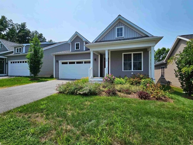 Building Photo - 50 Laurentide Ln