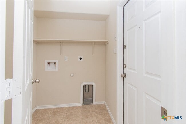 Building Photo - 9617 Glynhill Ct