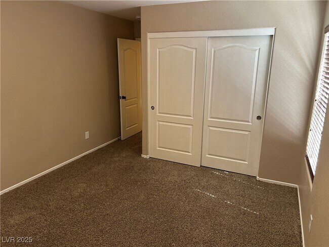 Building Photo - 4908 Hostetler Ave