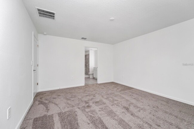 Building Photo - 4057 Ambrose Ave