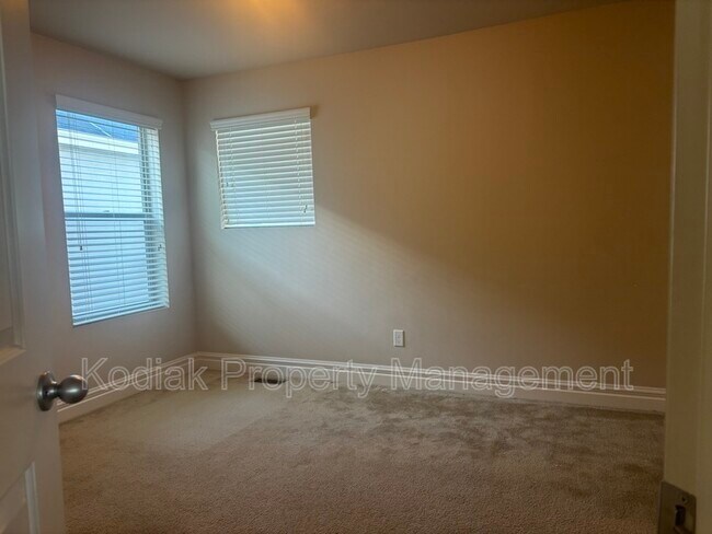 Building Photo - 13284 S Herriman Rose Blvd