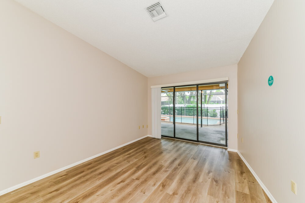 Building Photo - 5453 Colonial Oaks Blvd