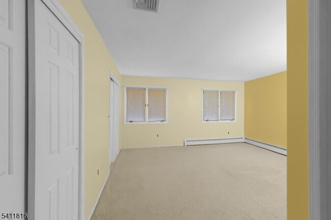 Building Photo - 89 Stockton Ct