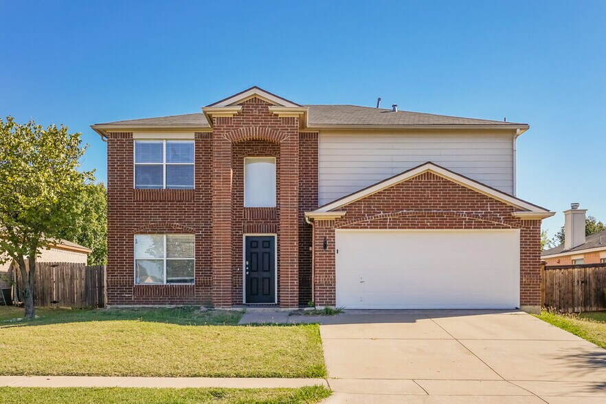 Primary Photo - 7001 Baybridge Dr