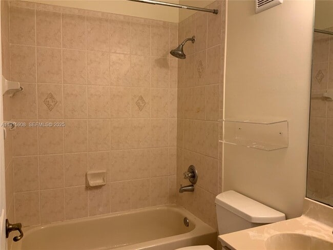 Building Photo - 10159 NW 43rd Terrace