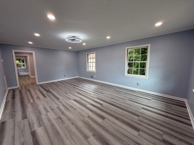Building Photo - Exclusively Offered By Muse Realty Rentals, LLC