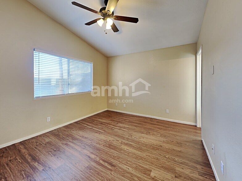 Building Photo - 5752 Taj Mahal Dr