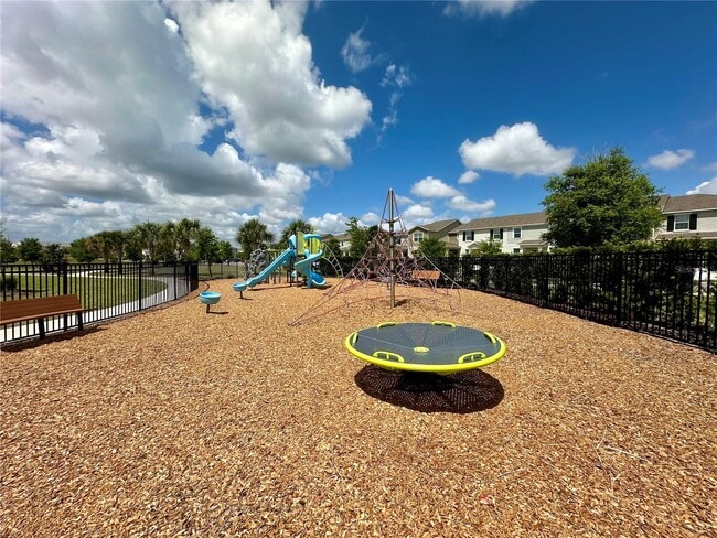 Building Photo - 10247 Love Story St