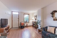 Building Photo - 3 W 1st Ave