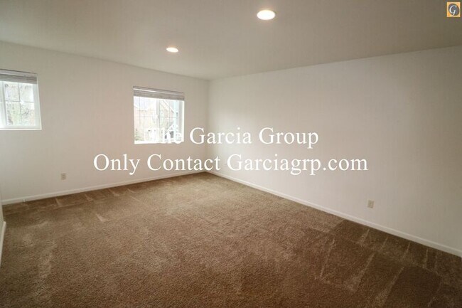 Building Photo - 1129 Lilac St