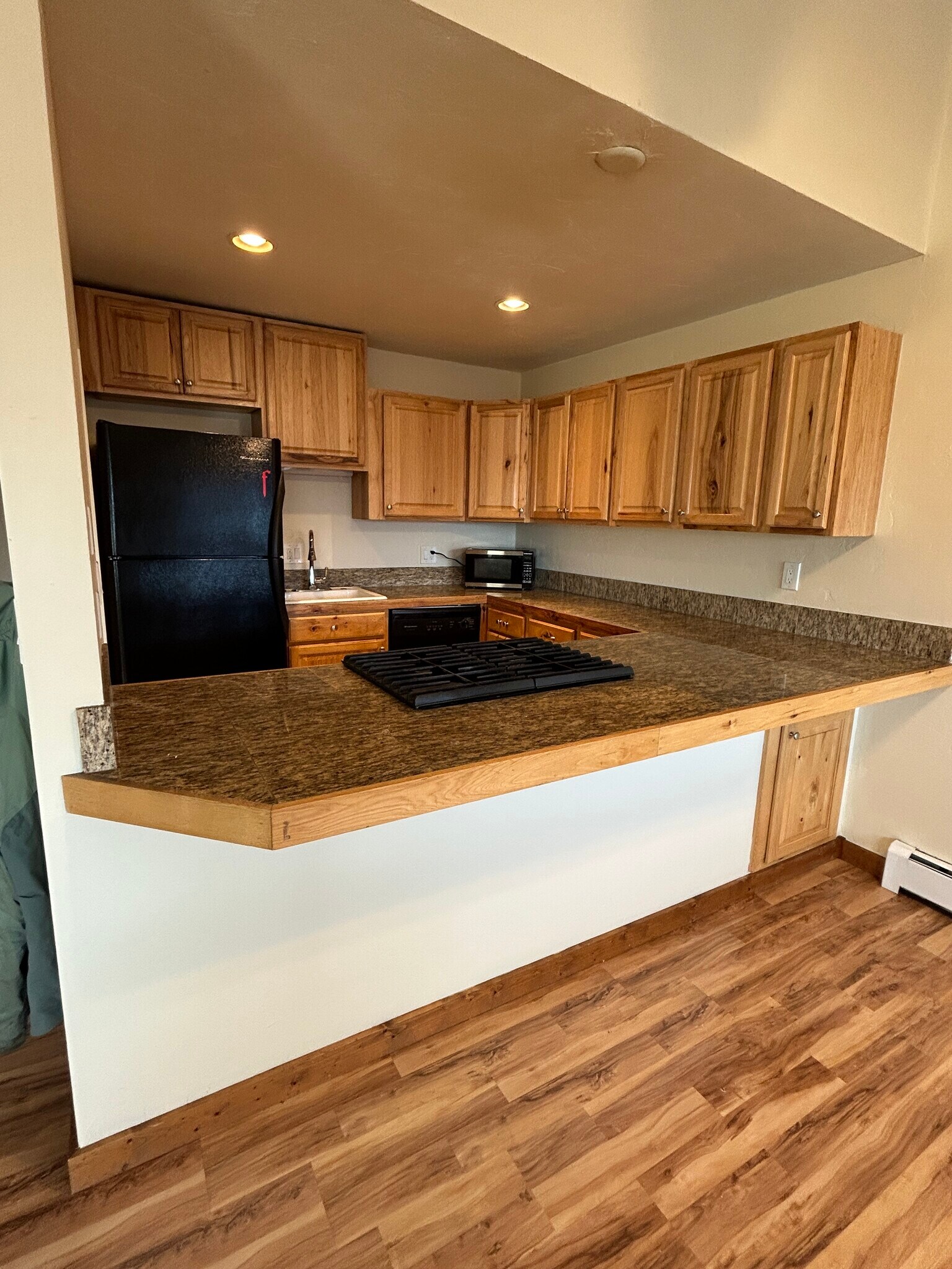 Building Photo - 336 Old Fish Creek Falls Rd