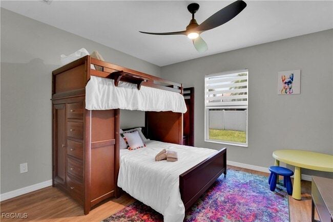 Building Photo - 2004 SW 30th St