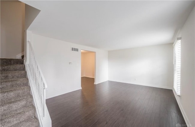 Building Photo - 1408 Long Island Ct