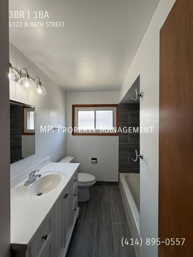 Building Photo - 4322 N 88th St