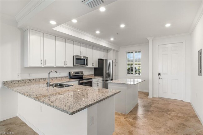 Building Photo - 43040 Greenway Blvd