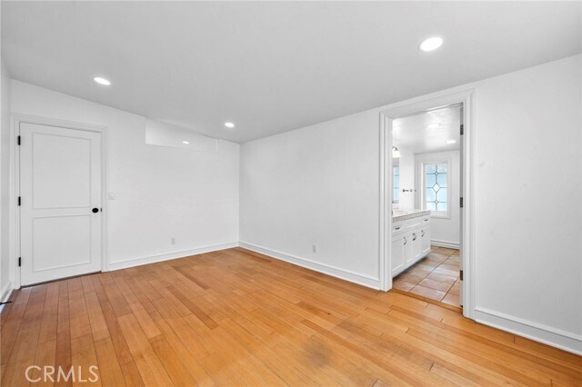 Building Photo - 1560 Sunset Ridge Dr