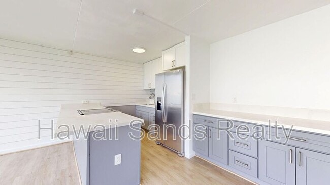 Building Photo - 95-021 Kuahelani Ave