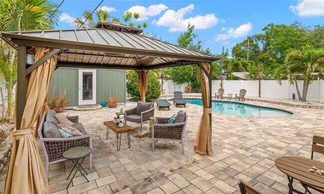 Building Photo - 10437 Cirimoya Ln