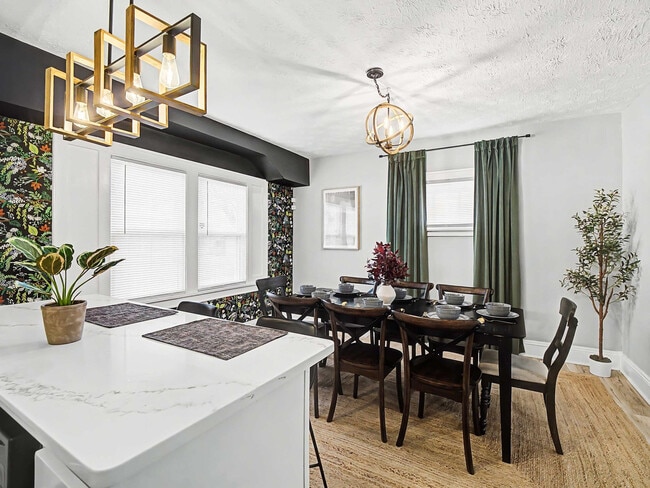 Building Photo - 3457 W 128th St