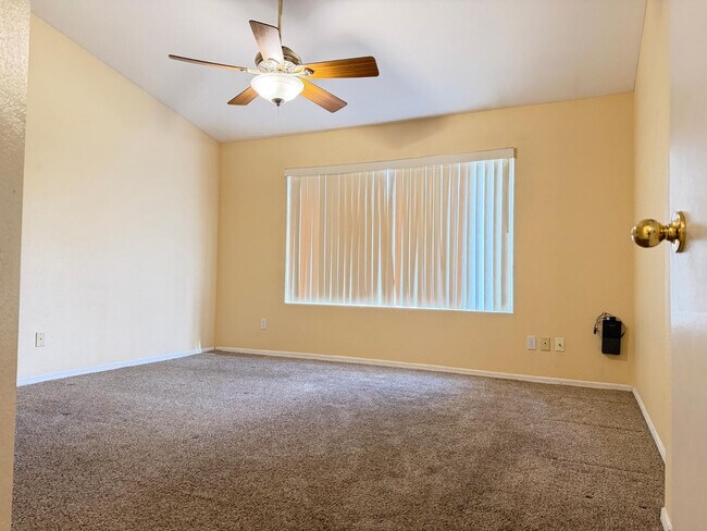 Building Photo - 7283 W Tina Ln