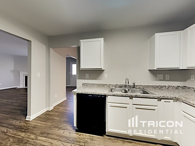 Building Photo - 3113 Decapolis Dr