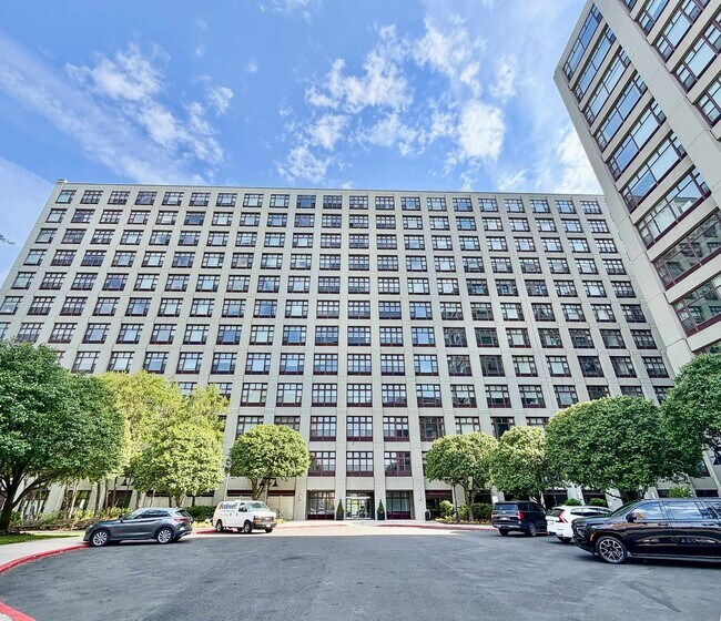 Building Photo - 1500 Washington St