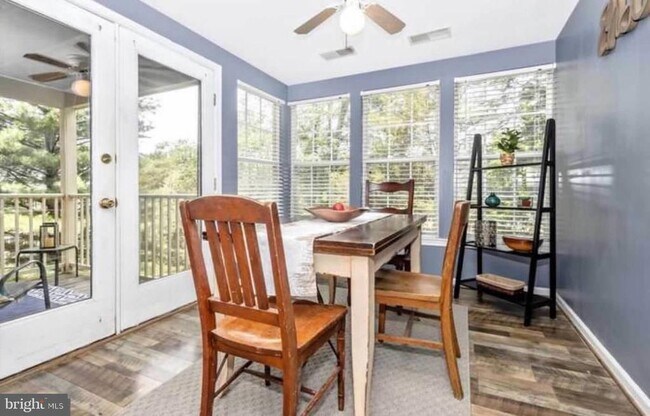 Primary Photo - 13105 Briarcliff Terrace