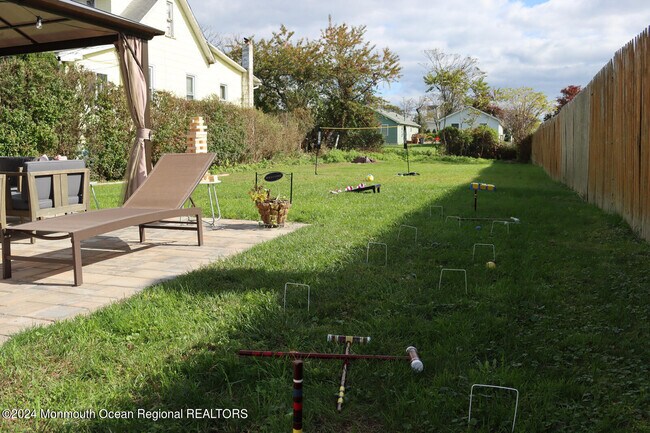 Building Photo - 111 Long Branch Ave