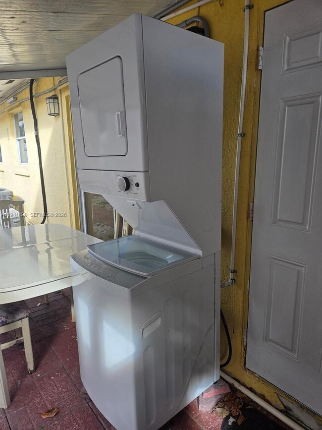 Building Photo - 11878 SW 208th Terrace