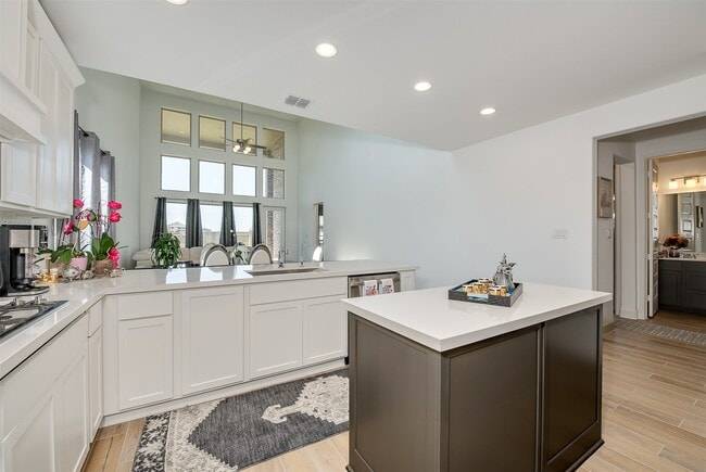 Building Photo - 20519 Bronco Rdg Dr