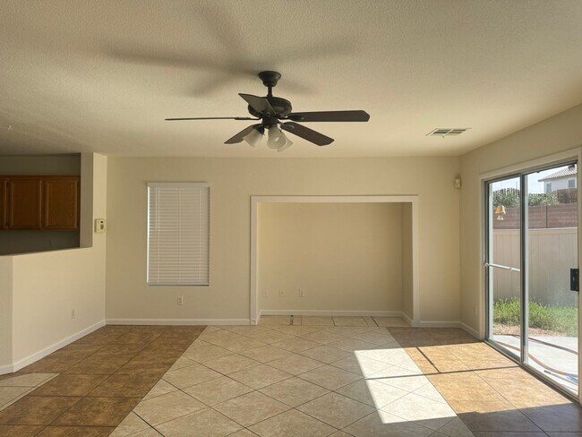 Building Photo - Beautiful 3-bedroom, 2-bathroom home in North Las Vegas
