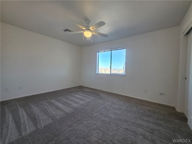 Building Photo - 3477 Sunlamp Dr