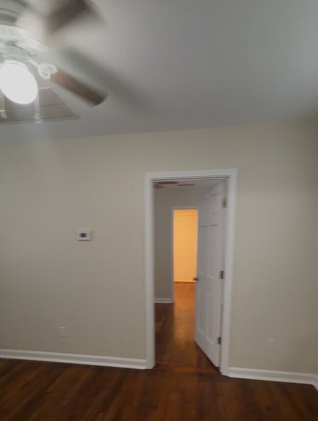 Building Photo - 515 Cadiz St