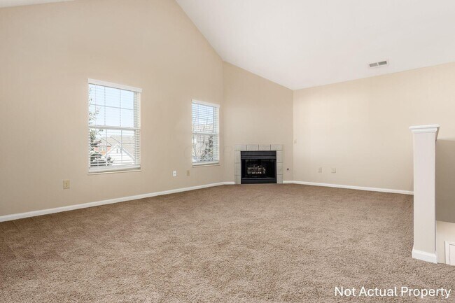 Building Photo - 4981 Stratford Pine Ln